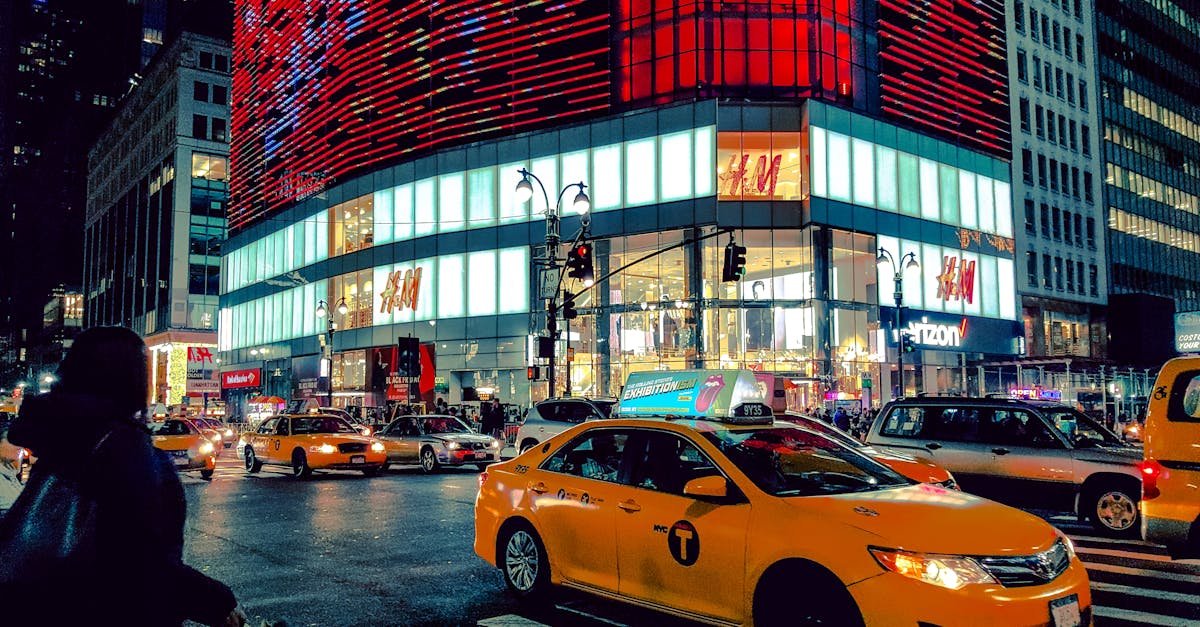 découvrez notre service de taxi fiable et rapide pour tous vos déplacements. profitez d'un transport confortable et sûr, 24/7, avec des chauffeurs professionnels à votre disposition dans toute la ville. réservez dès maintenant votre course de taxi et voyagez en toute tranquillité.