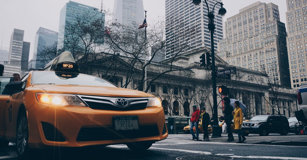 découvrez notre service de taxi fiable et rapide, disponible 24/7. profitez de trajets confortables et sécurisés vers votre destination. réservez dès maintenant votre taxi en toute simplicité!